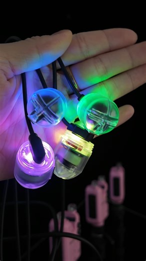 66K views · 288 reactions |  SILVER BULLET — The Game Changer for Sea Fishing! Adjust sensitivity from 1–100 to match any weather or environment Choose from 5 vibrant colors — Red, Purple, Yellow, Green, Blue Switch colors instantly with just one tap in the app ⚡ Make every bite count with SILVER BULLET! . . #fishing #carpfishing #carpfishinguk #carp #bobbin #bitealarm | Rippton Smart Fishing Tackle | Facebook