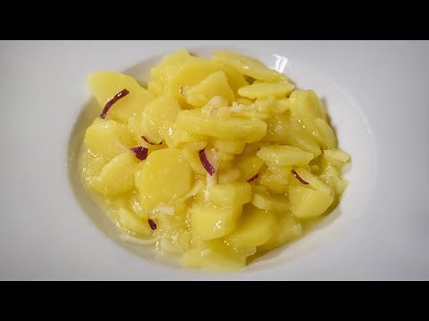 Viennese potato salad / Erdapfelsalat