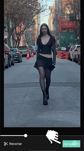 Aprende a hacer MOTION TRACKING en tus vídeos con CAPCUT | 1 MINUTO