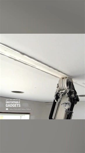 This device combines joint taping and compound application | Iron Gaints