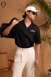 "Summer Breeze, Oversized Ease." Your perfect summer fit just landed – airy, comfy, and effortlessly stylish. Once they’re gone, they’re gone! 🔘 Now available Send inbox to order online directly. Or Call: 01734-521000 Order online: https://tinyurl.com/2225csv7 #limitededition #summeroversized #otwofashion #summerstyle #NewArrivals #ComfyAndCool | O2