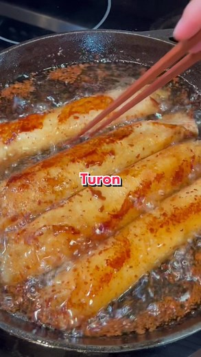 Crispy Banana Spring Rolls Recipe - How To Make Turon