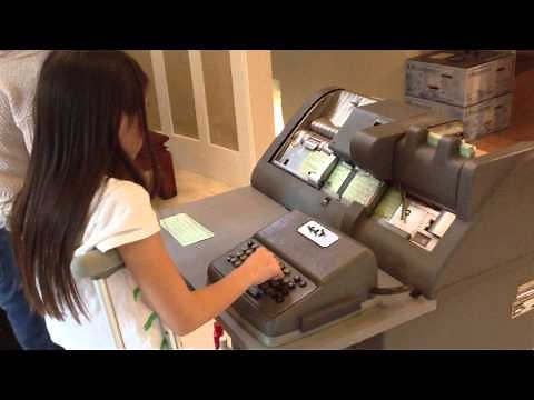 Kids play with vintage IBM 026 Keypunch (1949)