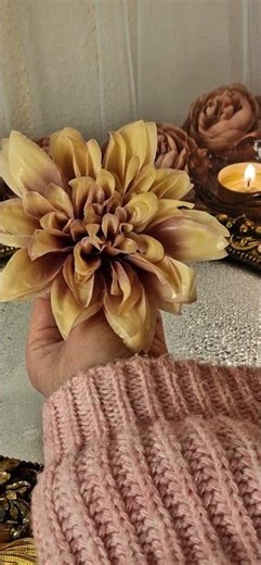 Comfort Object · Flower and Mist