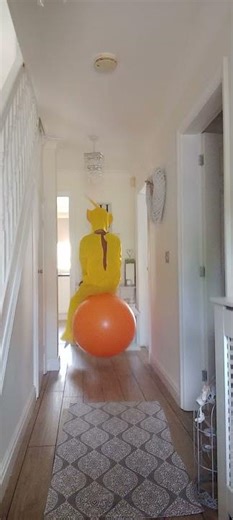 Laa-Laa's Orange Ball ‪@BouncingFun‬