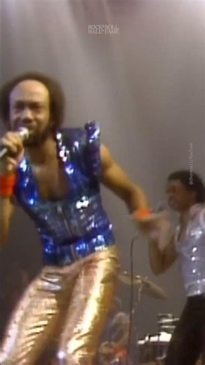 Earth, Wind & Fire Perform Their Disco-Funk Classic “Let's Groove” (1981)