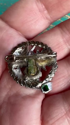 Vintage Enamel Souvenir Hat Pin Featuring the City of Goslar, Germany - Etsy