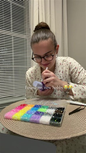 Nothing is safe from my bedazzling kit😭😭✌️✌️ #bedazzlingkit #bedazzling #fyp #tiktokshopcreatorpicks