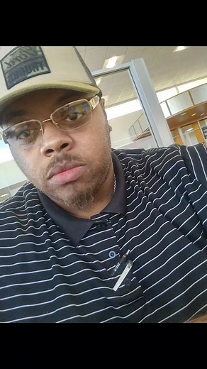 Never been a slut for Designer anything but I'm f'ckin with these Versace frames 🎞️🤷🏾‍♂️ #fyp #sauce #eyeglasess #versace #designer #spectacles #fashion