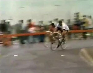 1978 Commonwealth Games RR Edmonton Phil Anderson survives late crash on wet roads to take the win | Bicyclepedia