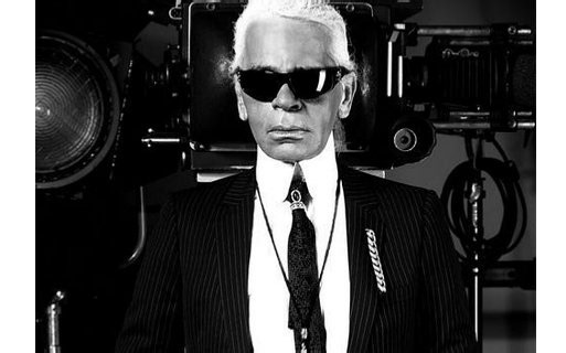 【纪录片】【中文字幕】时尚大帝/美丽神话：香奈儿传奇Lagerfeld Confidential (2007)