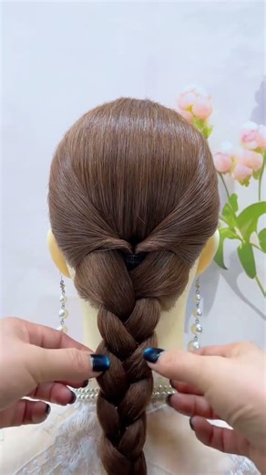 Tutorial on inserting beads into a comb#Hairpins and updo#Compile and distribute