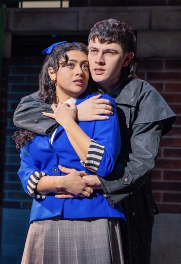 Kuhoo Verma performs - I Say No from Heathers💙 This is my official petition to transfer the current off broadway cast of Heathers to London for a season please :))))) The need to see Kuhoo and Casey with my own two eyes is getting a lil out of control xx Source: Broadwaydotcom YouTube Channel #kuhooverma #heathers #caseylikes #heathersmusical #offbroadway