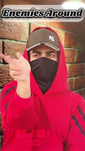 [ENEMIES AROUND] GANG SIGN Bloods Hand Signs TUTORIAL #shorts #viral #enemies_around #Bloodsgang