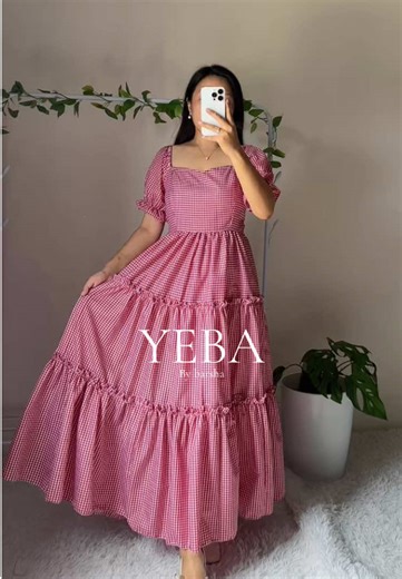 Stylish Floral Dress Customizable in Sizes and Colors