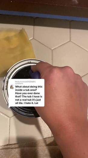 Replying to @triciak3122020 refinishing the bathtub/shower is next on the list in the guest bath. I’ll use Rustoleum Tub and Tile Refinishing Kit #diybath #bathtubrefinishing #cheapdiyhacks @homebodyhq @homebodyhq