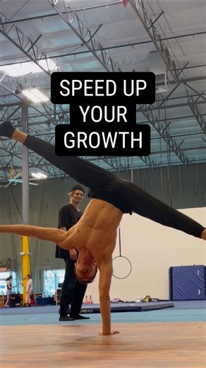 Coach Dash on Instagram: "🎯Short session = 45min-1hr If you are very beginner anything from 20-30mins will work just fine. Keep the larger majority of the sessions less intense, avoiding exhaustion, but a couple harder practices throughout the week is fine. Also this is for anyone doing a body weight style of training. This is NOT for weight training or lifting. That is not my wheelhouse. 📝 If you are wanting more guidance with your training be sure to check the link in my bio to get access to