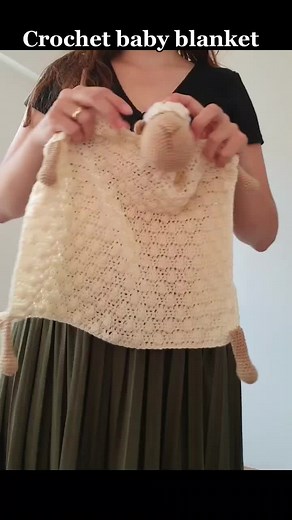 Crochet pattern for my security blanket. Check on my YT chanel ( link in bio).#crochet #crochetpattern #easycrochet #crochetbeginner #howtocrochet #crochettutorial #crochetblanket #crochetsecurityblanket #crochetsheep #crochetbabyblanket #crochetsheepblanket #crochetforbabies #crochetanimals