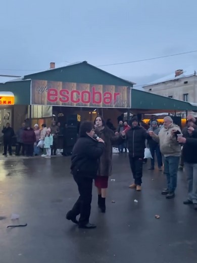 Livestreaming Macedonian Music: A Balkan Experience