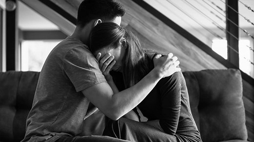 25 Empathy Phrases to Be More Supportive