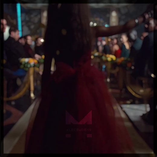 I LOVEE this episode. Cr for the clips: @_xxcamiixx_ 🤟🏻. #fyp #viral #edit #harryshumjr #magnusbane #magnus #shadowhunters #matthewdaddario #aleclightwood #aleclightwoodedit #matthewdaddarioedit #alec #malec #malecedit #magnusbaneedit #harryshumjredit #wedding