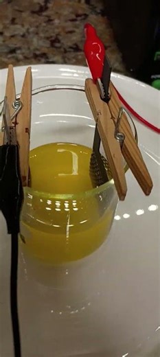 experiment reducing dirty gold with electricity titanium cathode and iridium anode electrochemistry