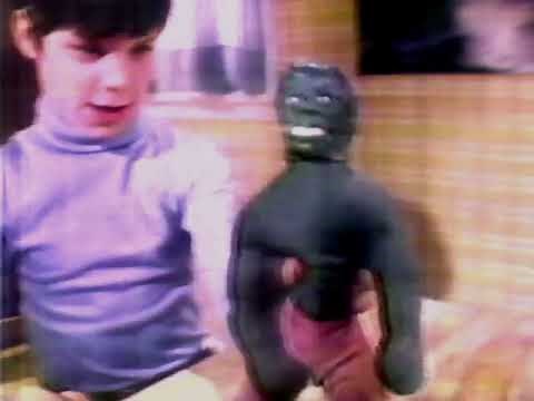 Stretch Armstrong Hulk Commercial (1979)