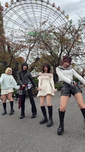 1人だけぴょんぴょんしてるな #o_ver_kill #ロックアイドル #よみうりランド #イルミネーション #バキル