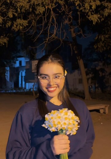 #foryoupage #foryou #explore #fyppppppppppppppppppppppp #viral #fypシ゚ #trending #cute #flowers #desii #cute #viral