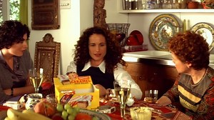 Crush.2001.1080p.HDRip.AV1-DiN