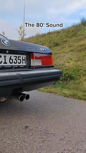 Classic BMW E24 635 CSi Exhaust Sound from the 80s