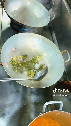 Cách xào lòng xào dưa ngon và đơn giản