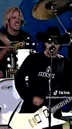 Foo Fighters Monkey Wrench – Edgefest 1998 Vancouver
