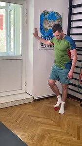 7 exercitii pentru sciatica si durerile de spate!Fa aceste exercitii si te vei simti mai bine. Facand toate aceste exercitii vei detensiona fascia plantara, toata musculatura posterioara a spatelui si muschiul iliopsoa. Astfel se vor detensiona discurile intervertebrale si nervii de la nivel lombar.Pt programari / BucurestiTel & whatsapp: 0733367260#exercitiimedicale #sciatica #kinetoterapie #fizioterapie #gheorghitadaniel #fasciatherapy #iliopsoas #fascieplantara | Gheorghita Daniel