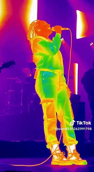 High Note Performance with a Dramatic Twist