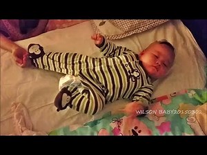 Day106 - Wilson Baby Dancing And Not Sleeping At 3am!, Mommy Sings to Willy
