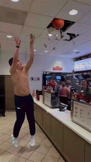 Don’t let bro known he air balled 😭 Don’t let Huston know 🤫#viral #youngiverson #whiteiverson #foryoupage 😂