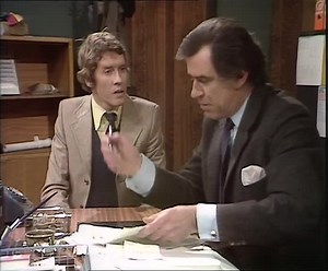 78K views · 1.6K reactions | Frank and the job interview 藍 | Some Mothers Do 'Ave 'Em Fans | Facebook