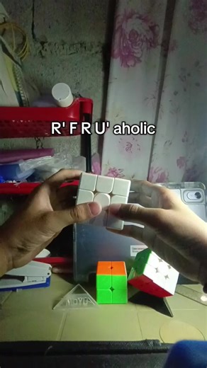 Mastering the R' F R U' Move in Rubik's Cube