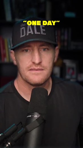 Sovereign Design on Instagram: "You have access to the power. This journal entry is one of many where I’d have moments of worry and anxiety. The best solution was always to act, to choose, to decide. The more I avoided, the worse the emotions got."