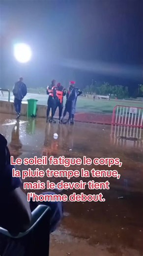 La Voix du Guerrier : Le Soleil Fatigue, la Pluie Trempe, le Devoir Tient Debout