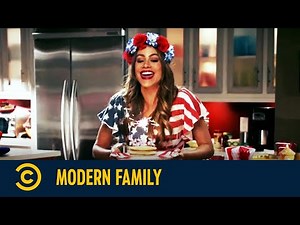 Unabhängigkeitstag | Modern Family | Comedy Central Deutschland