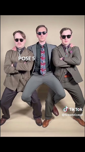 Cool Poses with the Sessionistas: Join the Fun!