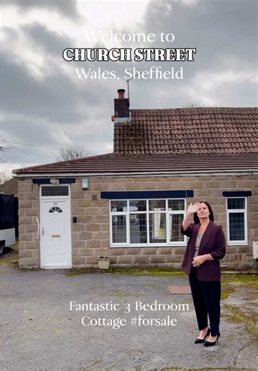 3 Bedroom Cottage with Stunning Views for Sale in Sheffield