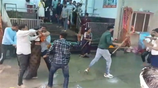 Shopkeepers thrash devotees taking shelter from rain near Khatu Shyam temple; video surfaces