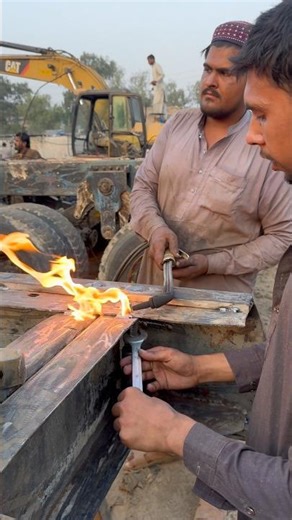 Truck Chassis Manufacturing and Hot Riveting Process #foryou #shorts