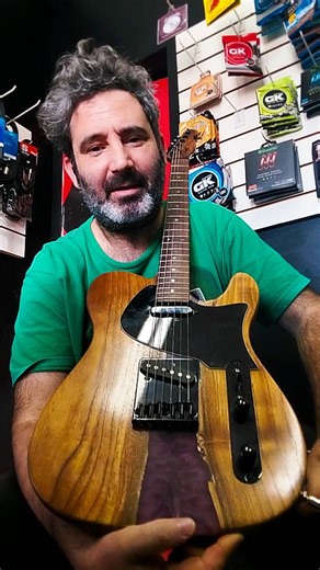 Tano cipollone on Instagram: "Andromeda telemagic Cuerpo de jacarandá y resina epoxi Mástil de guayubira Diapason purple heart (moradillo) Micrófonos @diliberto_pickups Clavijas gotoh Hardware japan Trastes 2.3 Radio 12 Inlays madreperla Vení a probarla a @casamusica_bsso y llevártela!! Trabajo con tarjetas de crédito y mercado pago!"