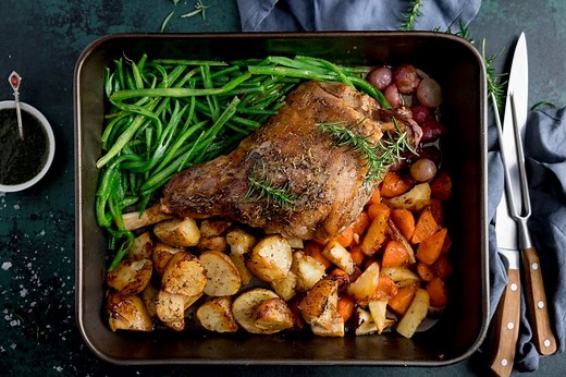 One-pan roast leg of lamb