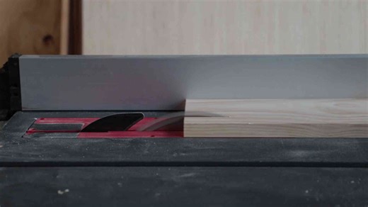 How to maximize your small kitchen space