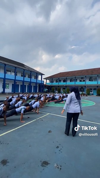 Tutorial Push Up untuk Pemula di Taruna Pelayaran